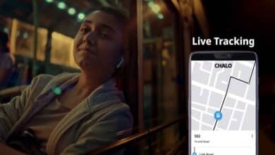 aking in tech reviews